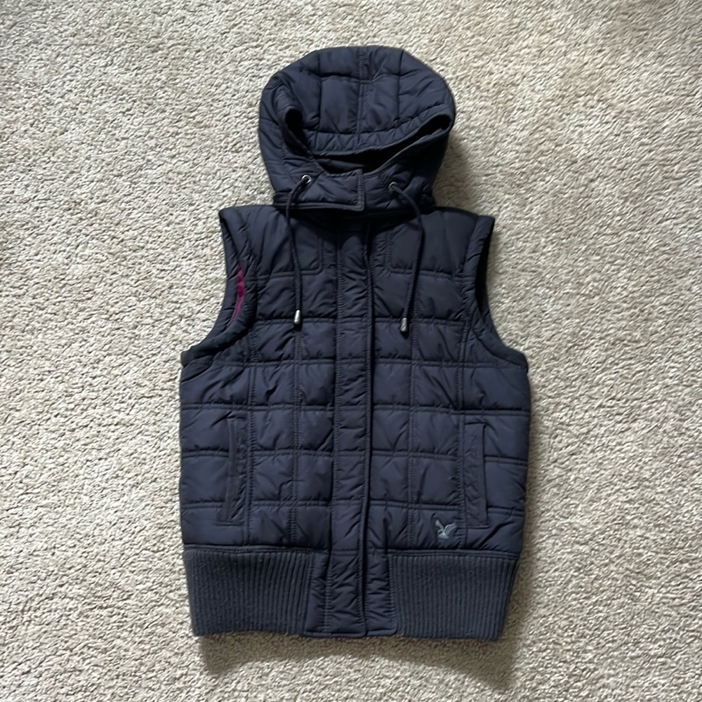 Navy bluish-gray puffer vest with detachable hood